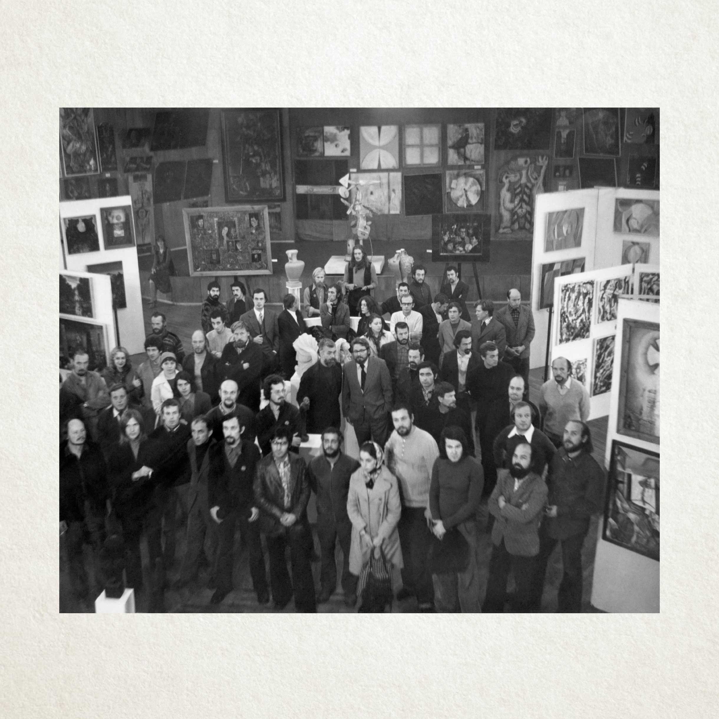 Групповое фото участников выставки.